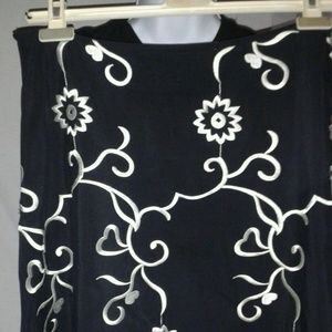 Ishyu Black Embroidery A-Line Silk Cotton Blend 8